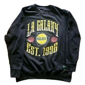 LA Galaxy 2023 Mitchell & Ness Retro Rose Black Crewneck Size XL